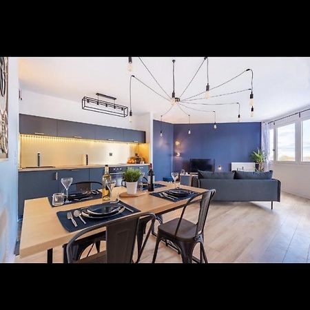 Superbe Appartement Paris Sud: Terrasse,Parking Evry-Gregy-sur-Yerre エクステリア 写真